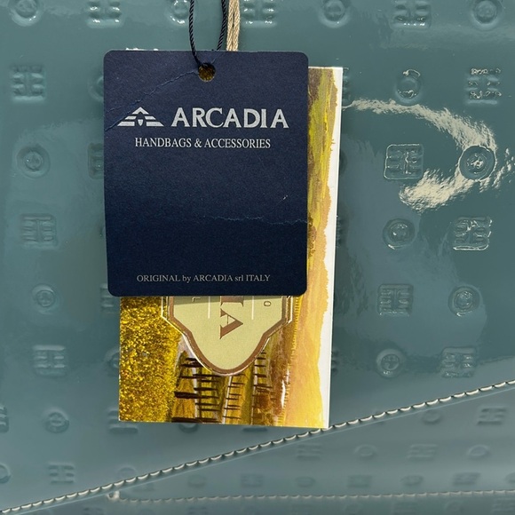 2277- Arcadia Patent Blue Crossbody Bag Made In Italy Patent Leather NWT - Picture 5 of 12